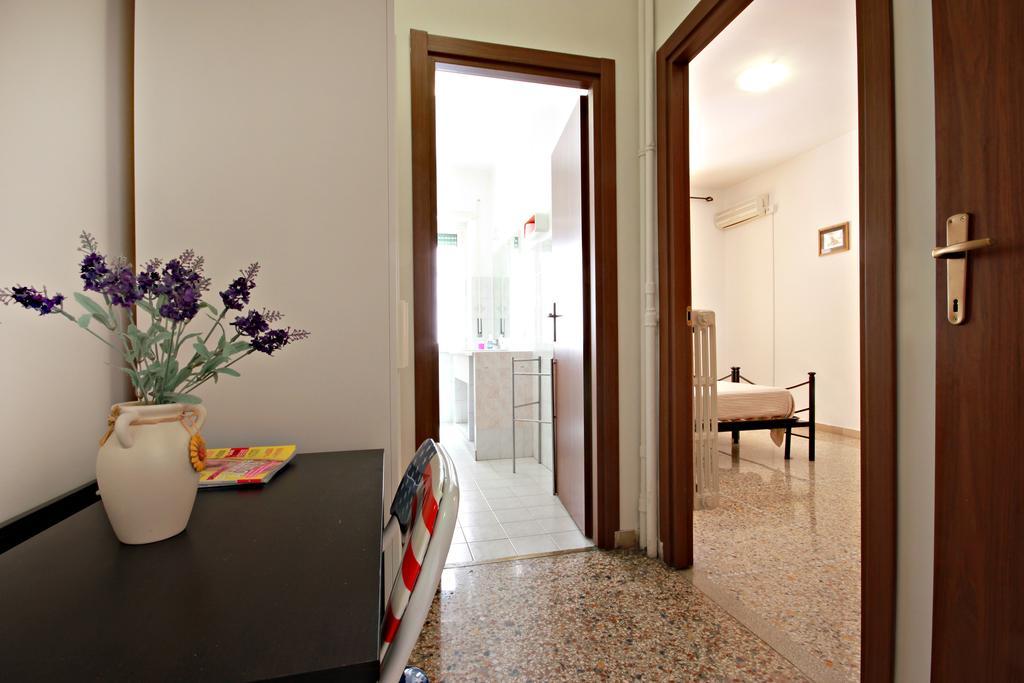 Scalini di Trastevere Bed and Breakfast Roma Camera foto