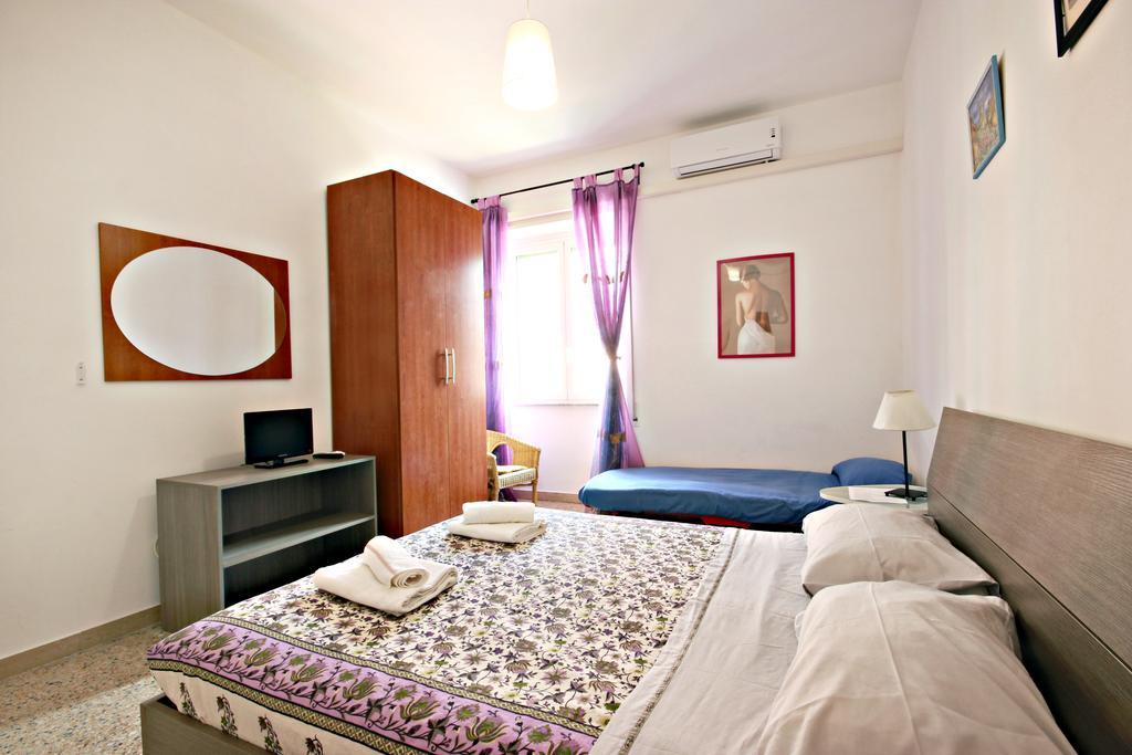 Scalini di Trastevere Bed and Breakfast Roma Camera foto